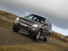 MITSUBISHI PAJERO 2009