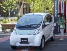 Mitsubishi i-MiEV - 900 предварителни поръчки за 1 месец в Япония