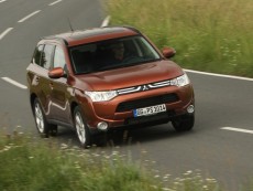 FCM на Outlander с награда от EURO NCAP