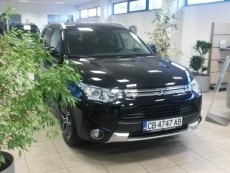 Първият Plug-in хибриден автомобил Mitsubishi Outlander бе доставен в България