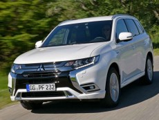 Новият Mitsubishi Outlander PHEV отбелязва 46г/км на реалните тестове за разхода на гориво и нивата на вредни емисии