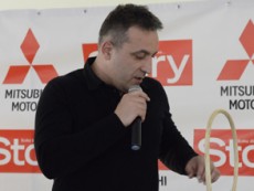 Актьорът Робърт Янакиев изтегли печелившите в промоционалната кампания Влез в ТОП 10 на Mitsubishi